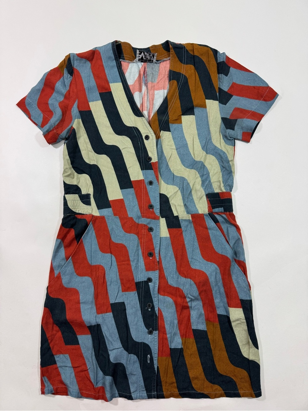 Dusen Dusen Mini Dress Mod Retro Print Button Front